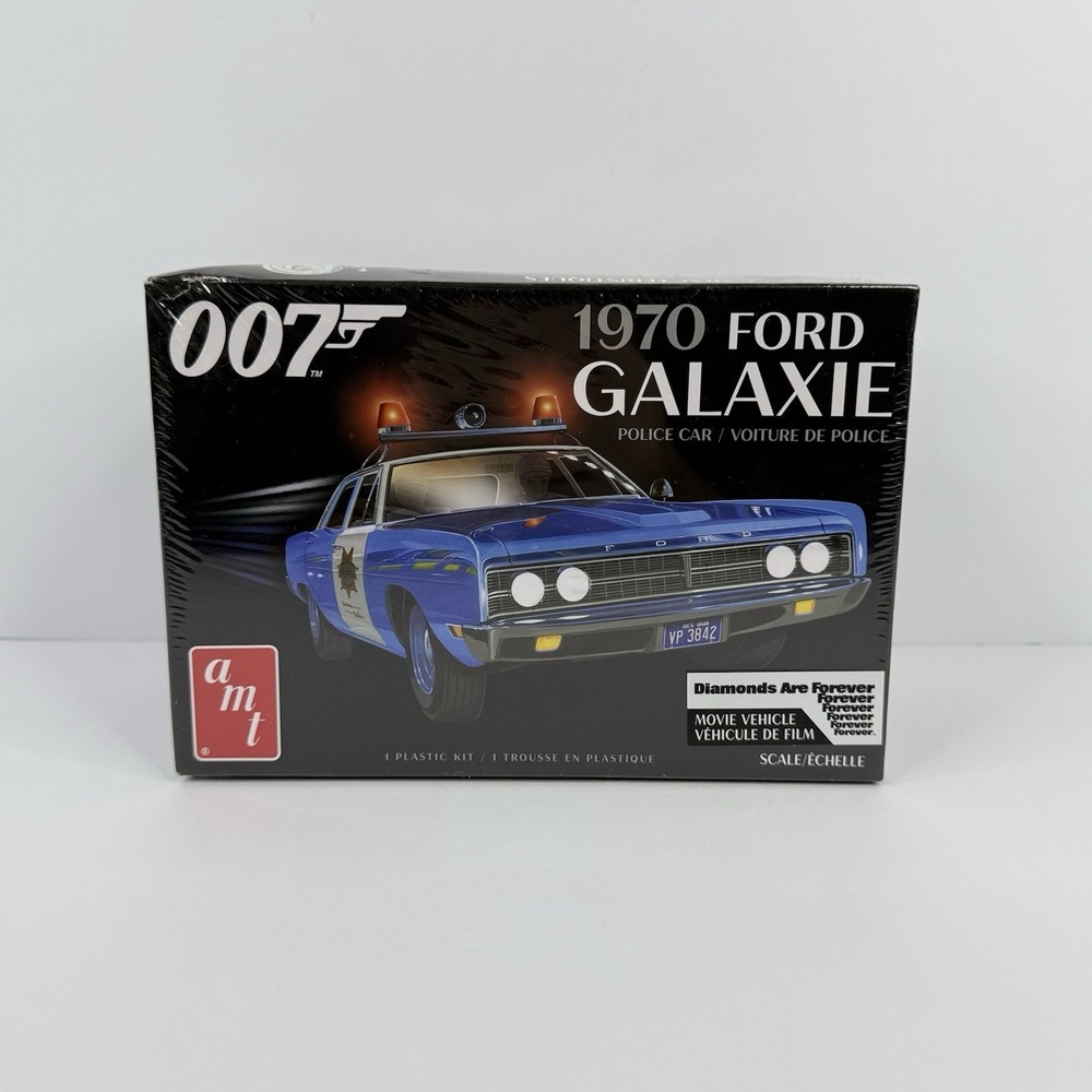 AMT 1970 Ford Galaxie Police Car 007 Model Kit 1:25 Scale AMT1172M/12 New Sealed